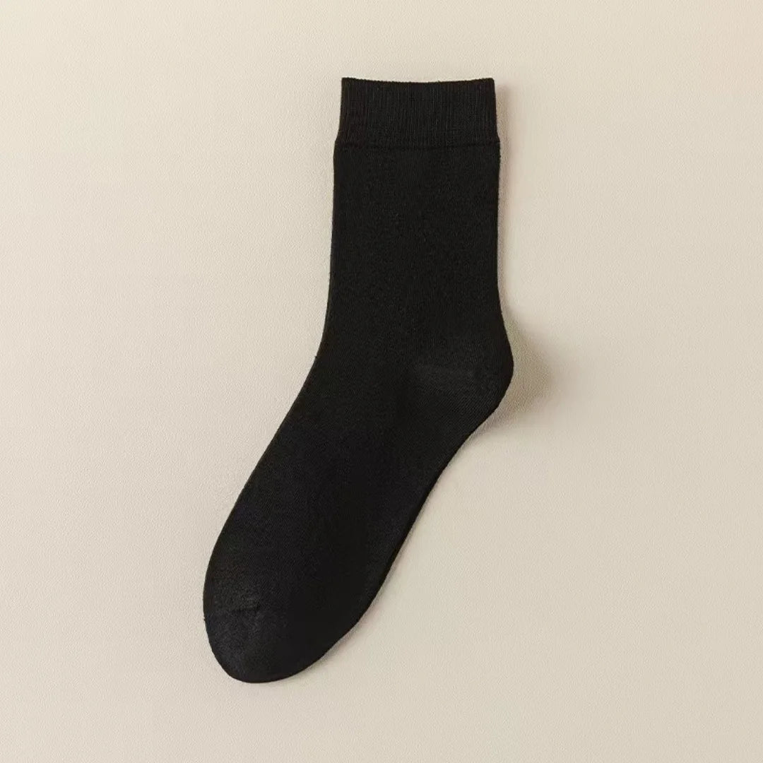Japanese Style Mid Length Cotton Socks For Men And Women