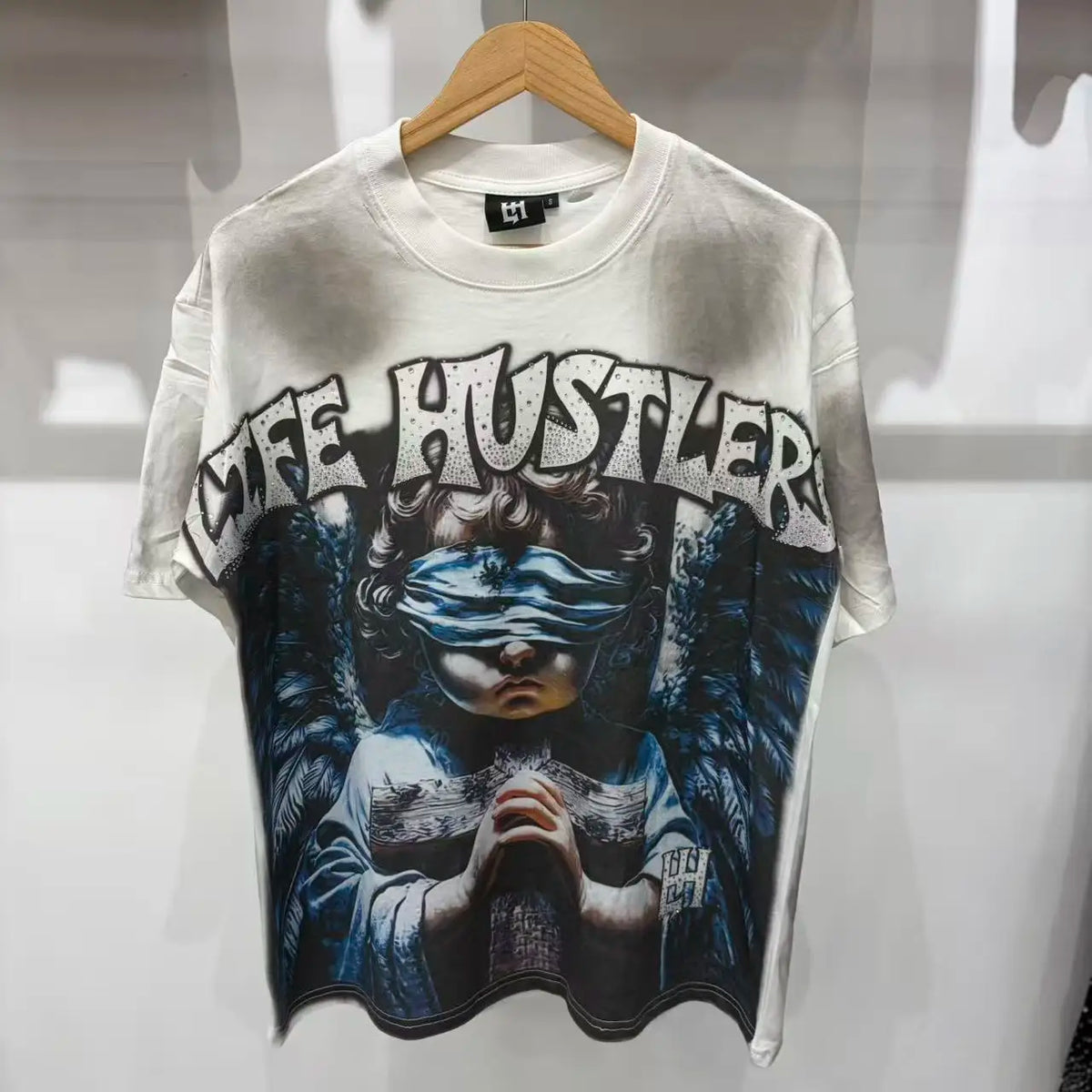 Premium Cotton Retro Loose Tee For Unisex Casual Wear