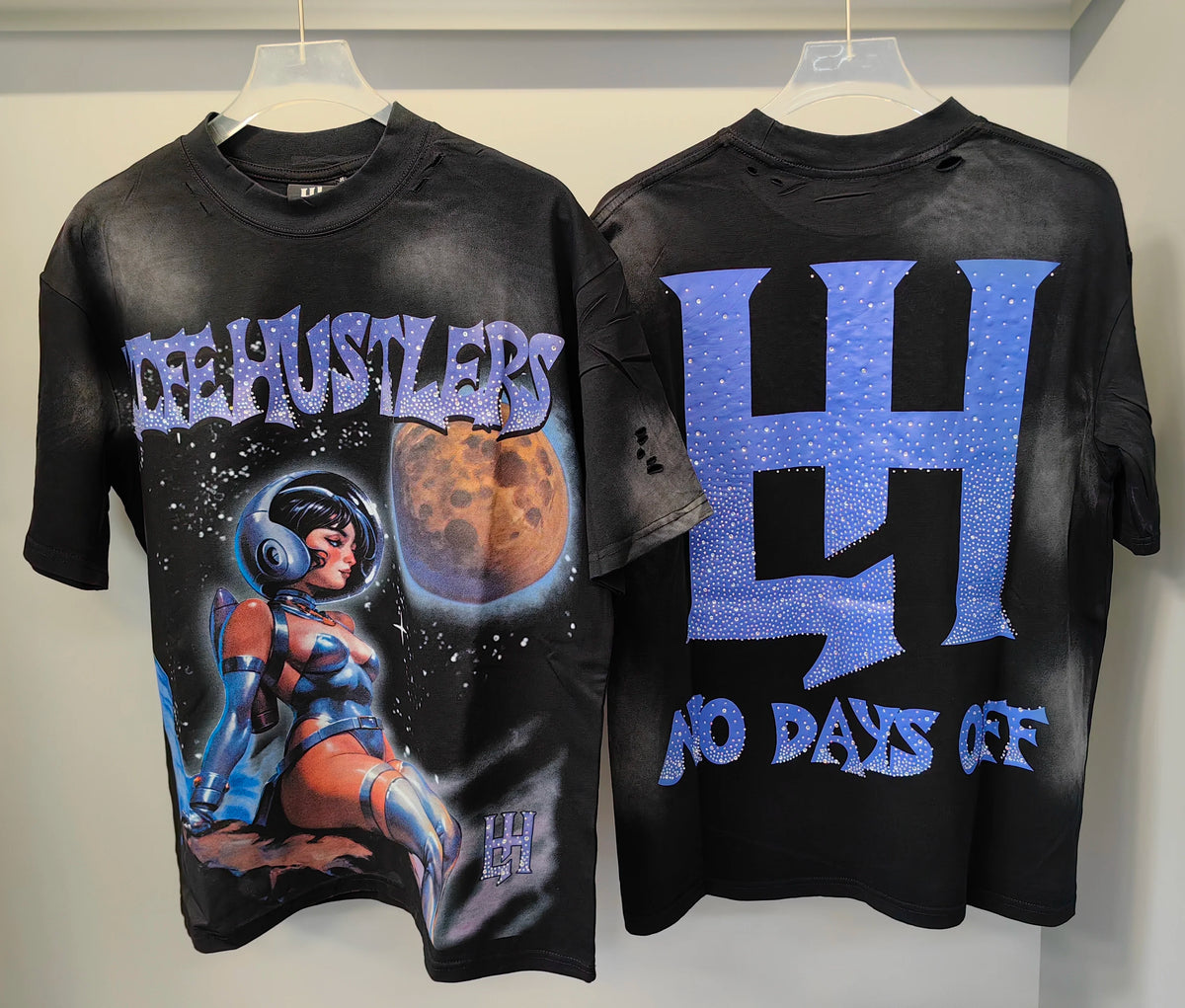 Premium Cotton Retro Loose Tee For Unisex Casual Wear