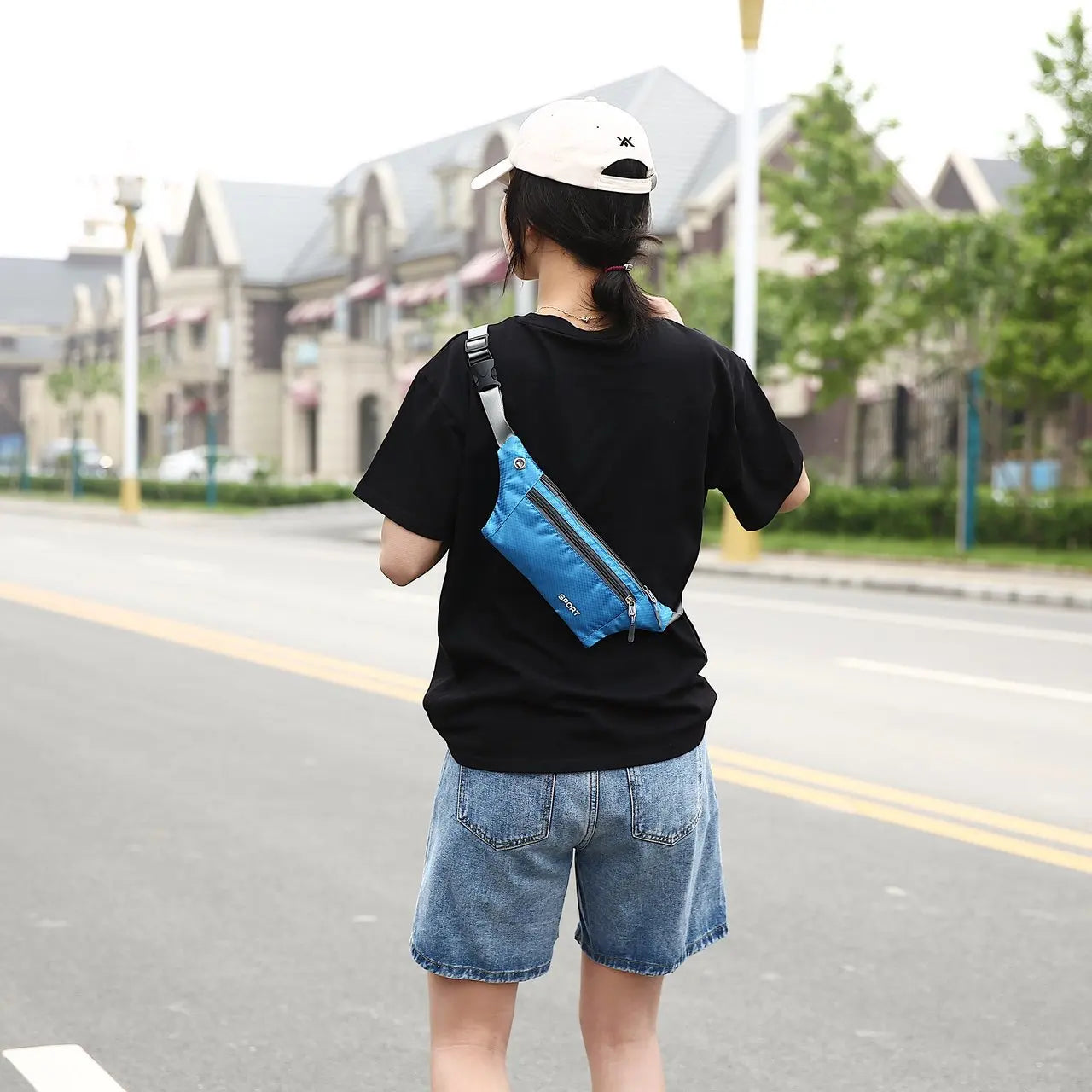 Nylon Waist Pack Chest Bag for Running and Travel Essentials