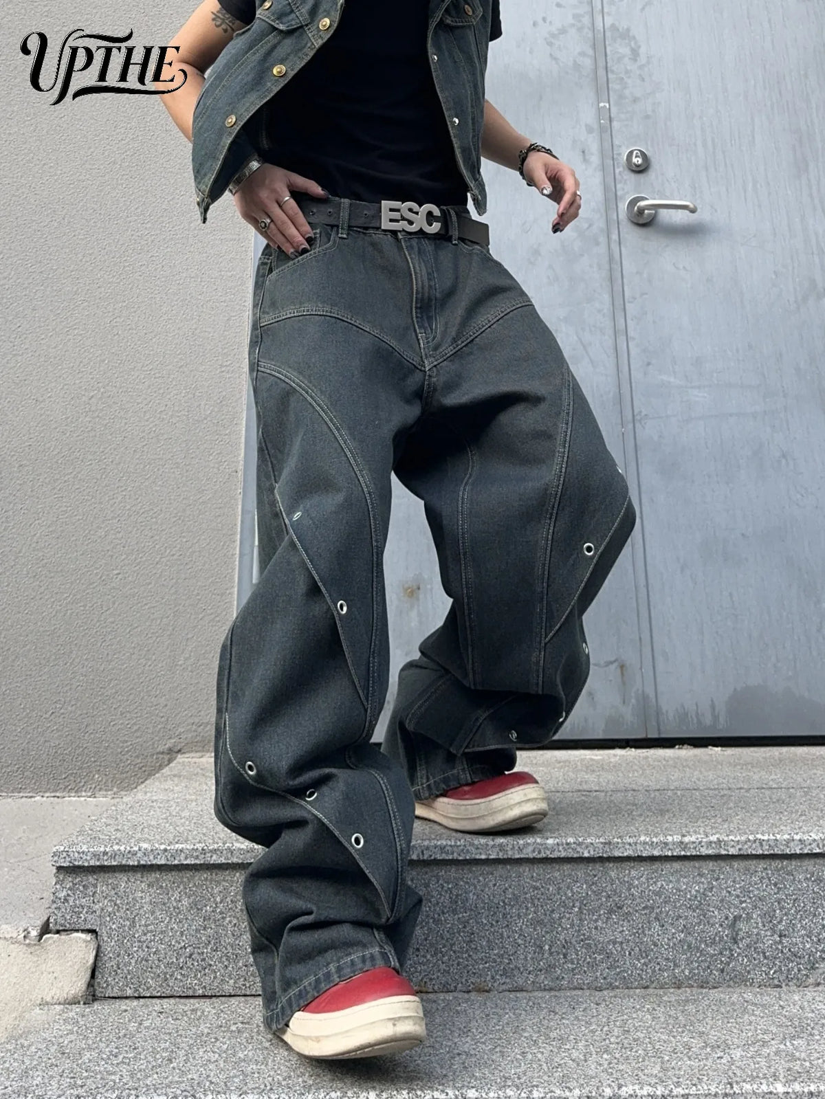 UPTHE Men's Baggy Wide Leg Denim Jeans With Spliced Details