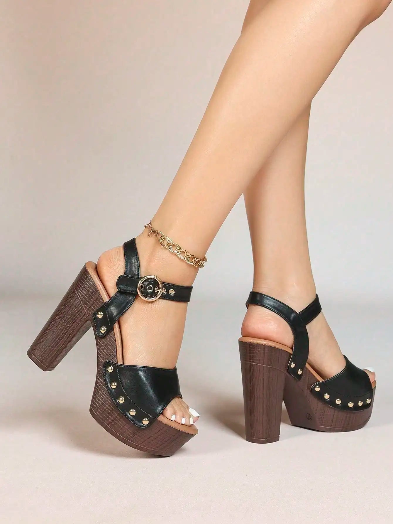 Women's Bold Buckles Studded Wedge Sandals With Platform Heels