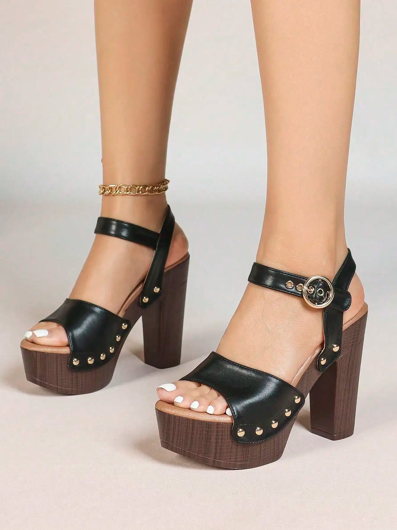 Women's Bold Buckles Studded Wedge Sandals With Platform Heels