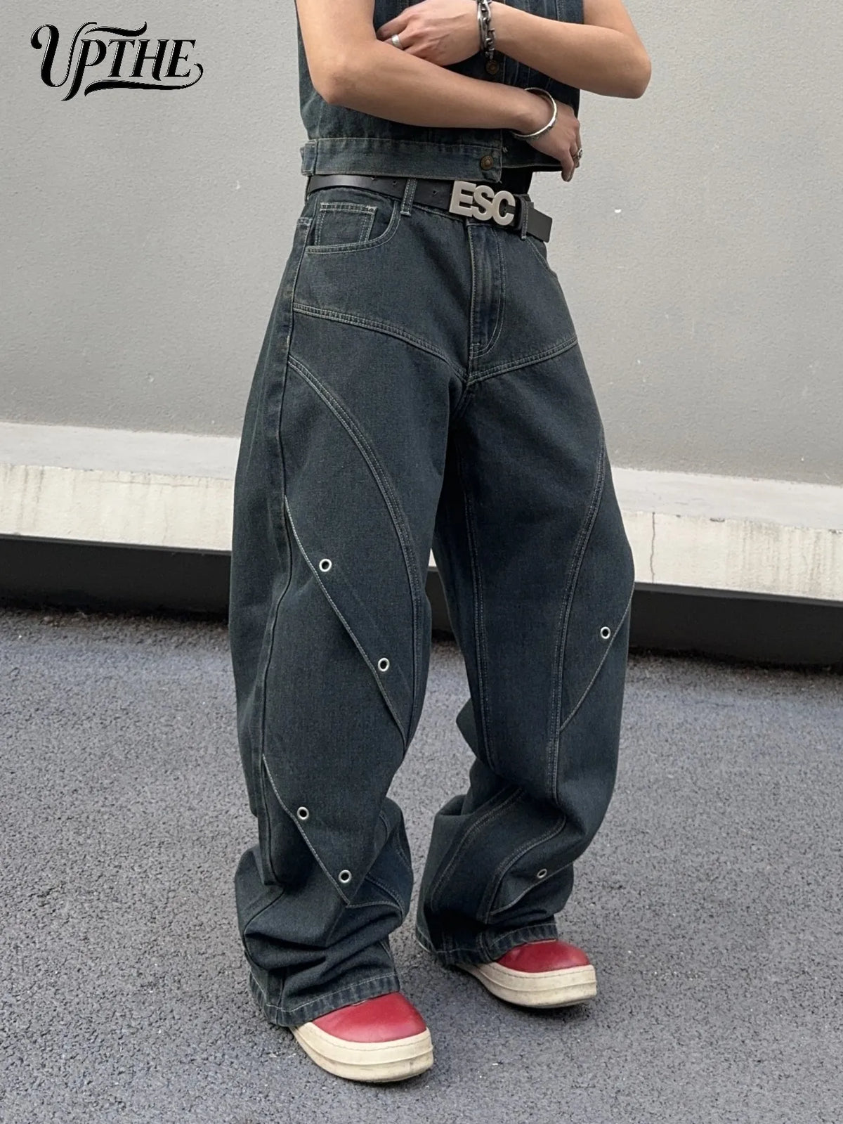 UPTHE Men's Baggy Wide Leg Denim Jeans With Spliced Details