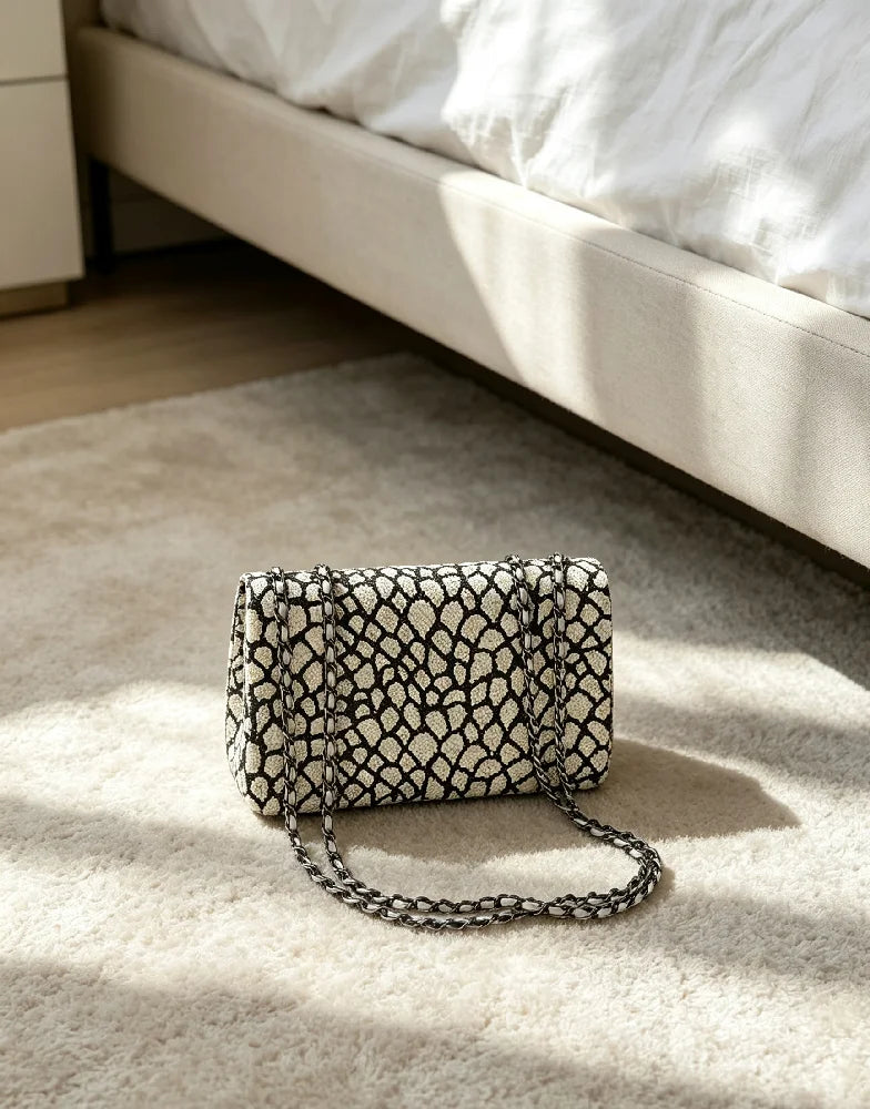 Women's Leather Shoulder Bag With Buckle And Zipper Pockets